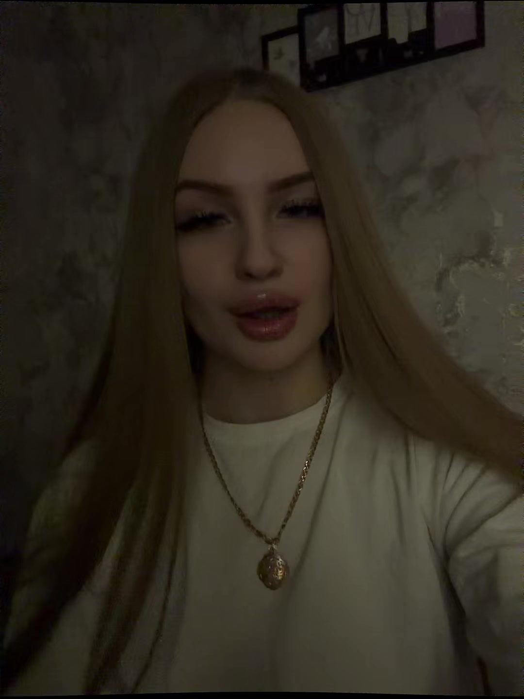 @Дарина
