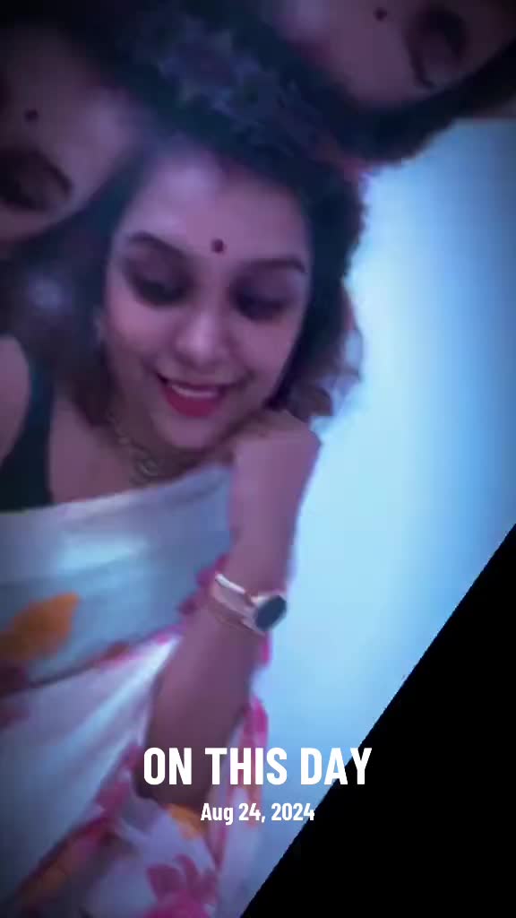 @Gayathiri_Thevar
