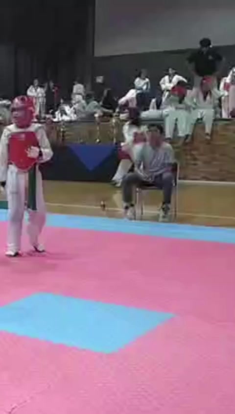 @CLUB DE TAEKWONDO CHUNG SONG