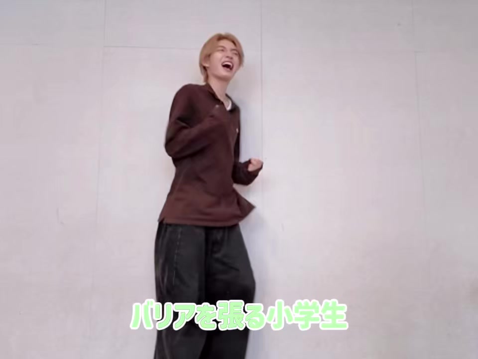 @✦