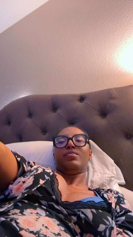 @MamaLo