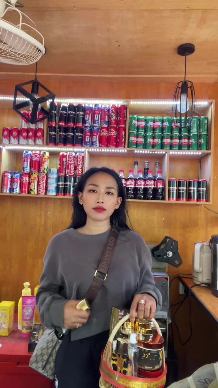 @យ៉ូវវុល