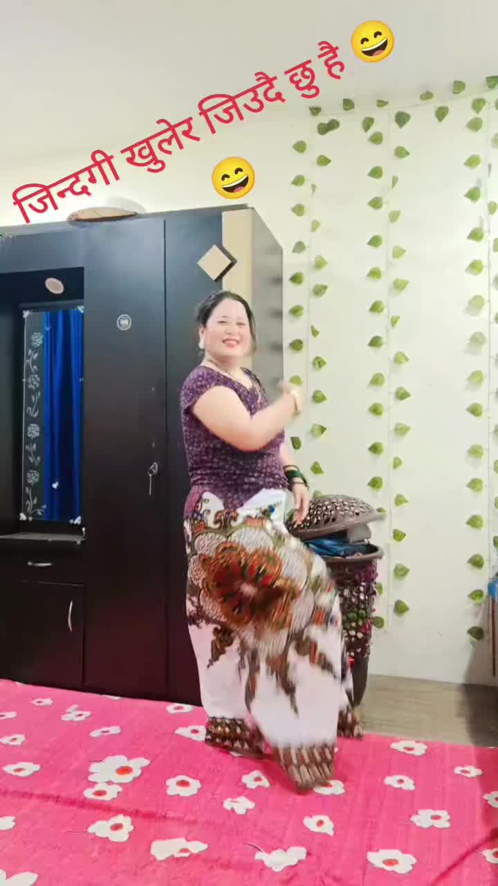 @saru gurung
