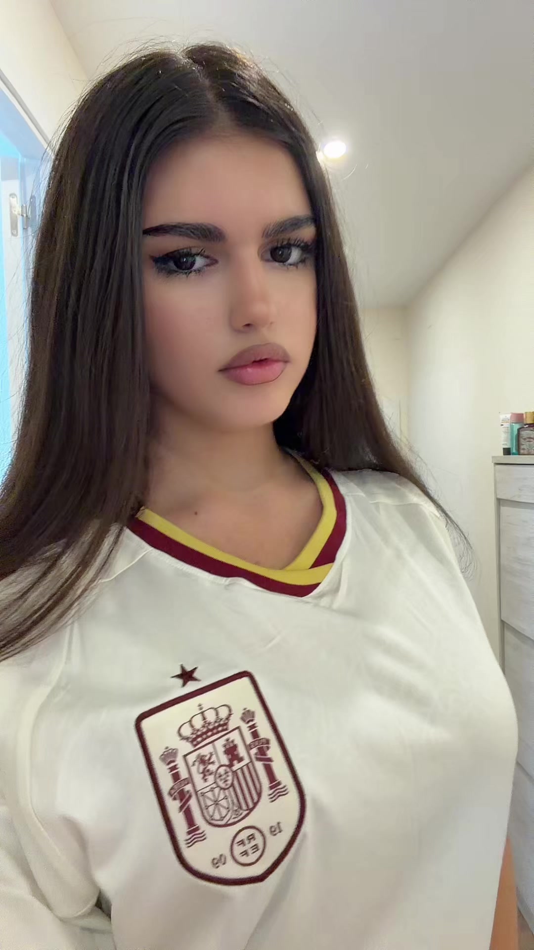 @the_likka