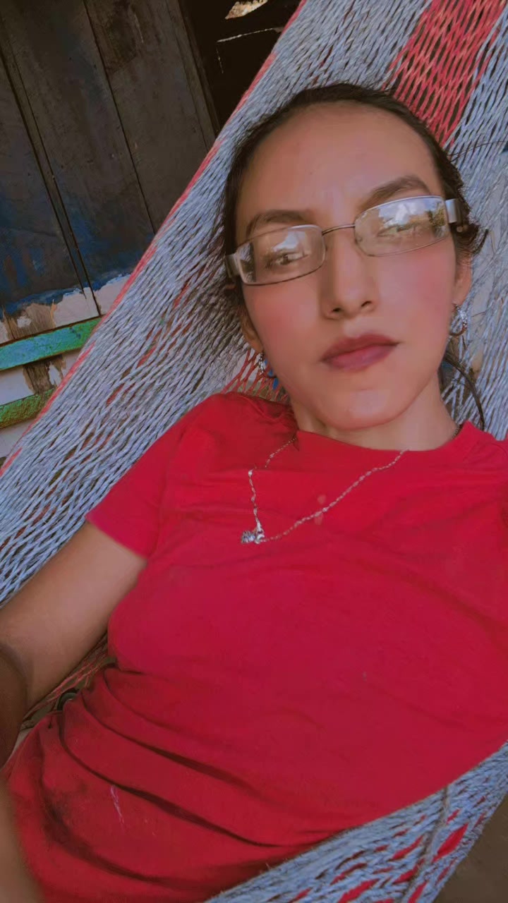 @Tori Cabrera de Leon