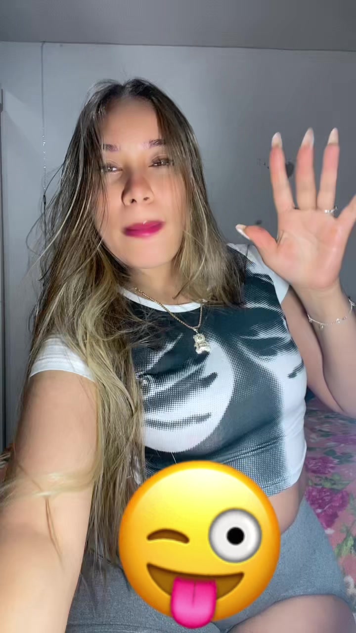 @La_chey_0909