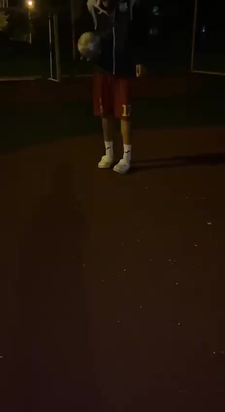@Darkkkit🍔