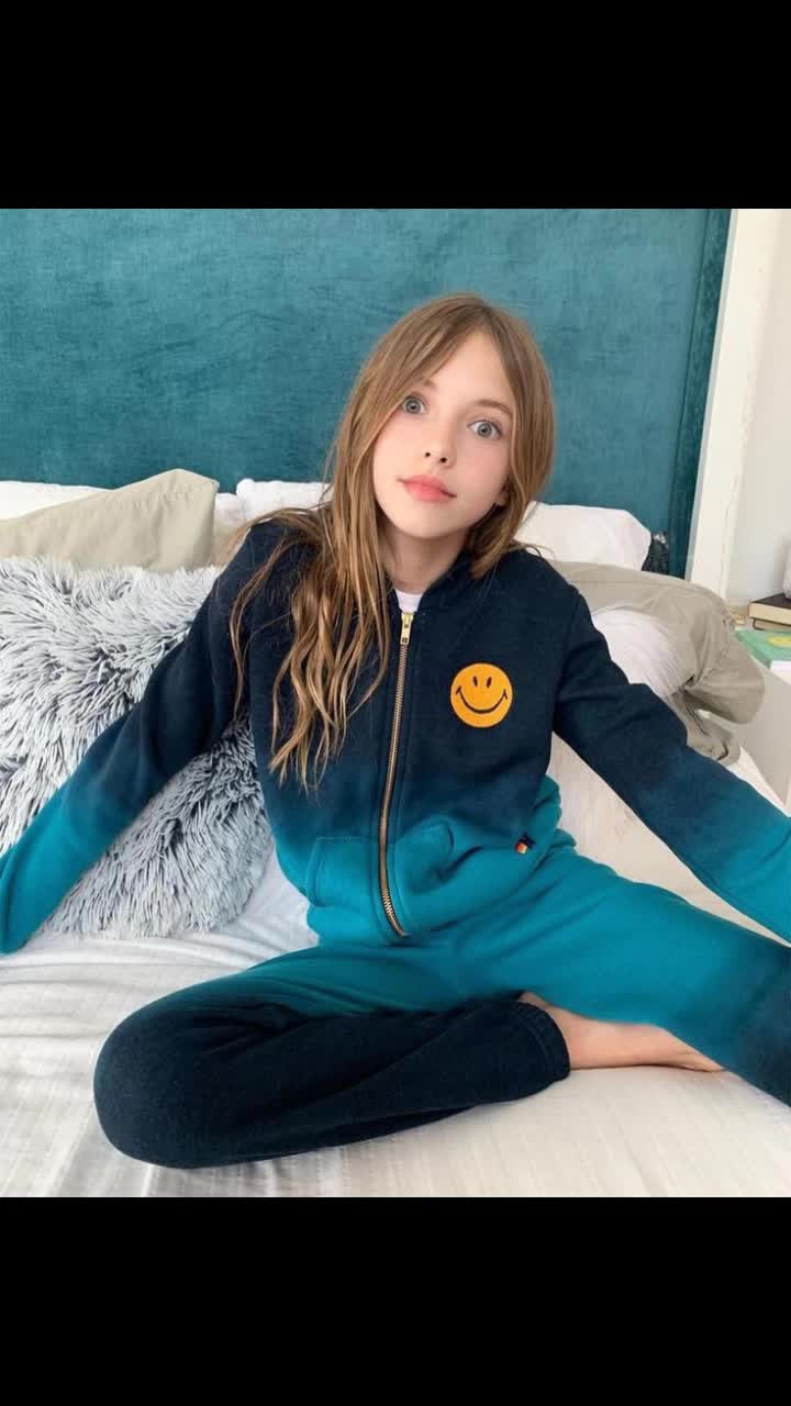 @Maisie De krassel