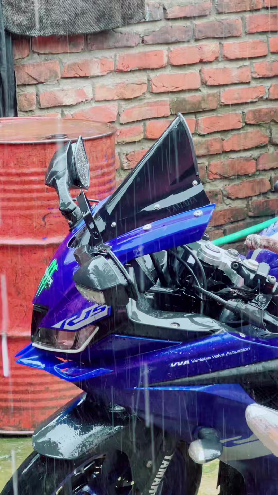 @𝐑𝐚𝐬𝐡𝐞𝐝