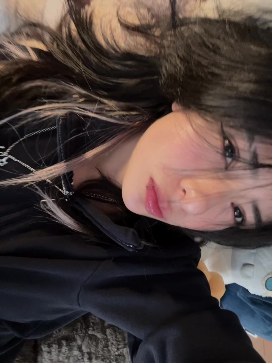@milaa🎧🕷️