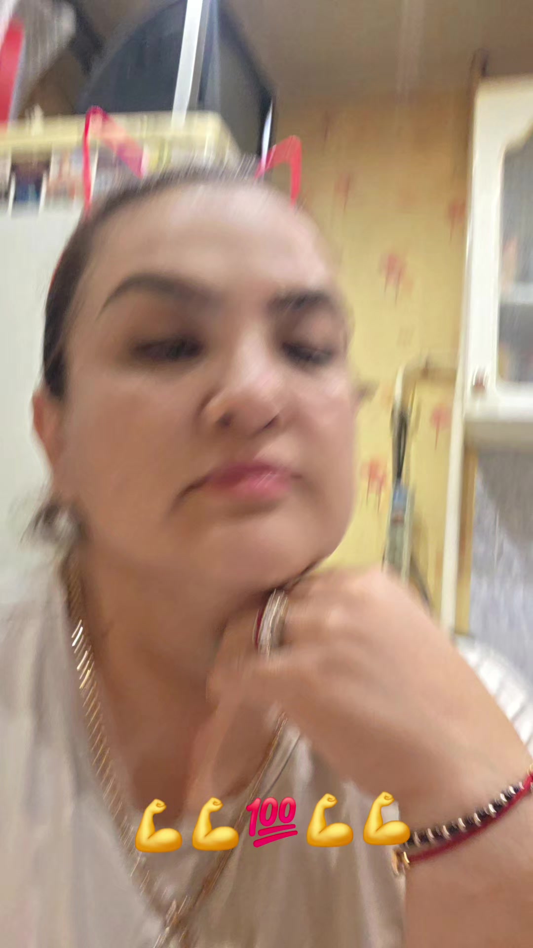 @shoira2281