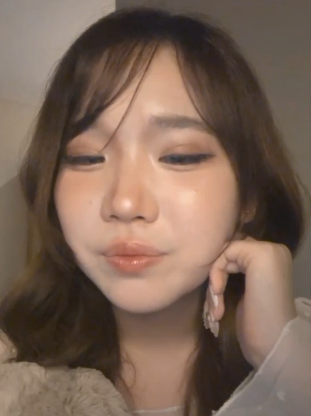 @T