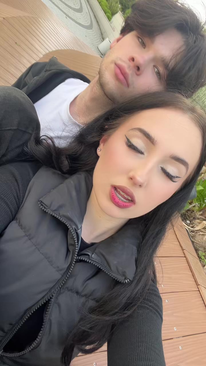 @лена вик
