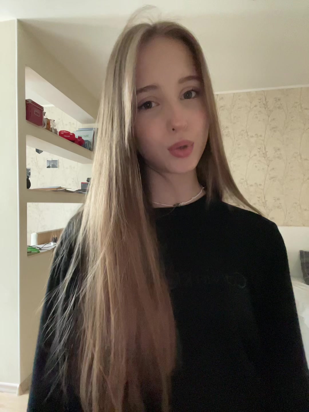 @i_lo765