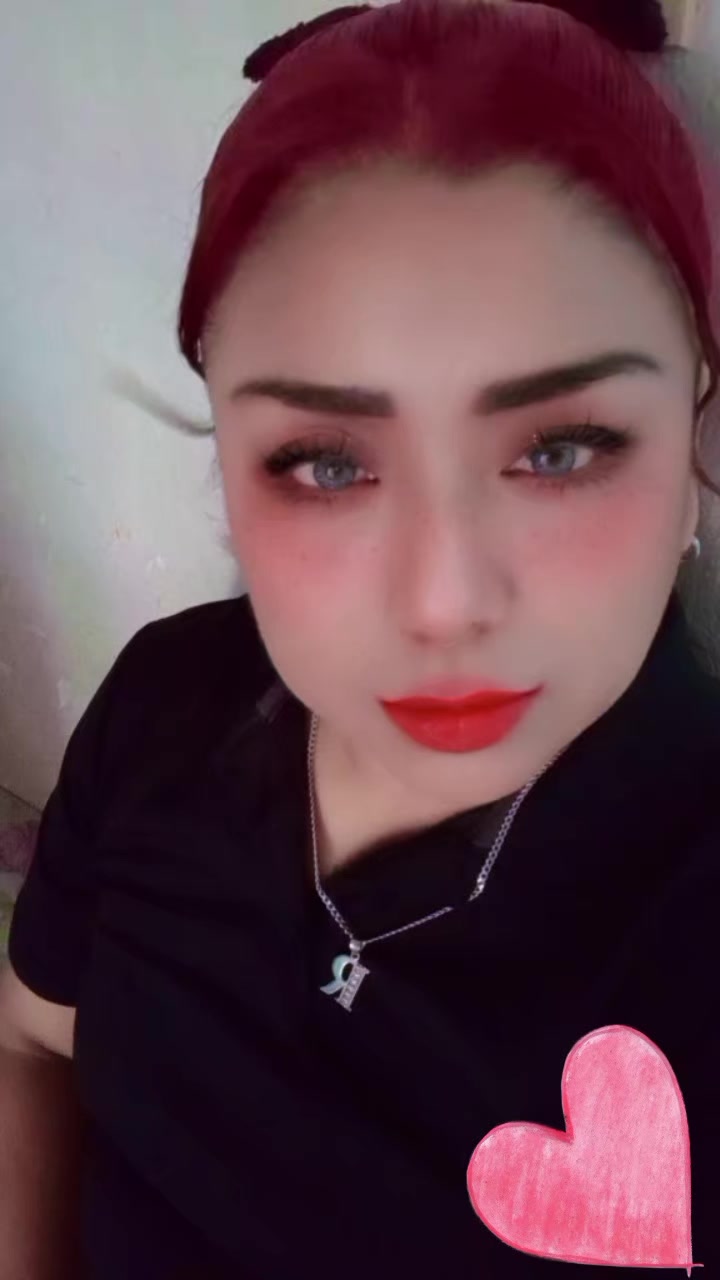 @𝘿𝙝𝙖𝙣𝙖𝙚 💞