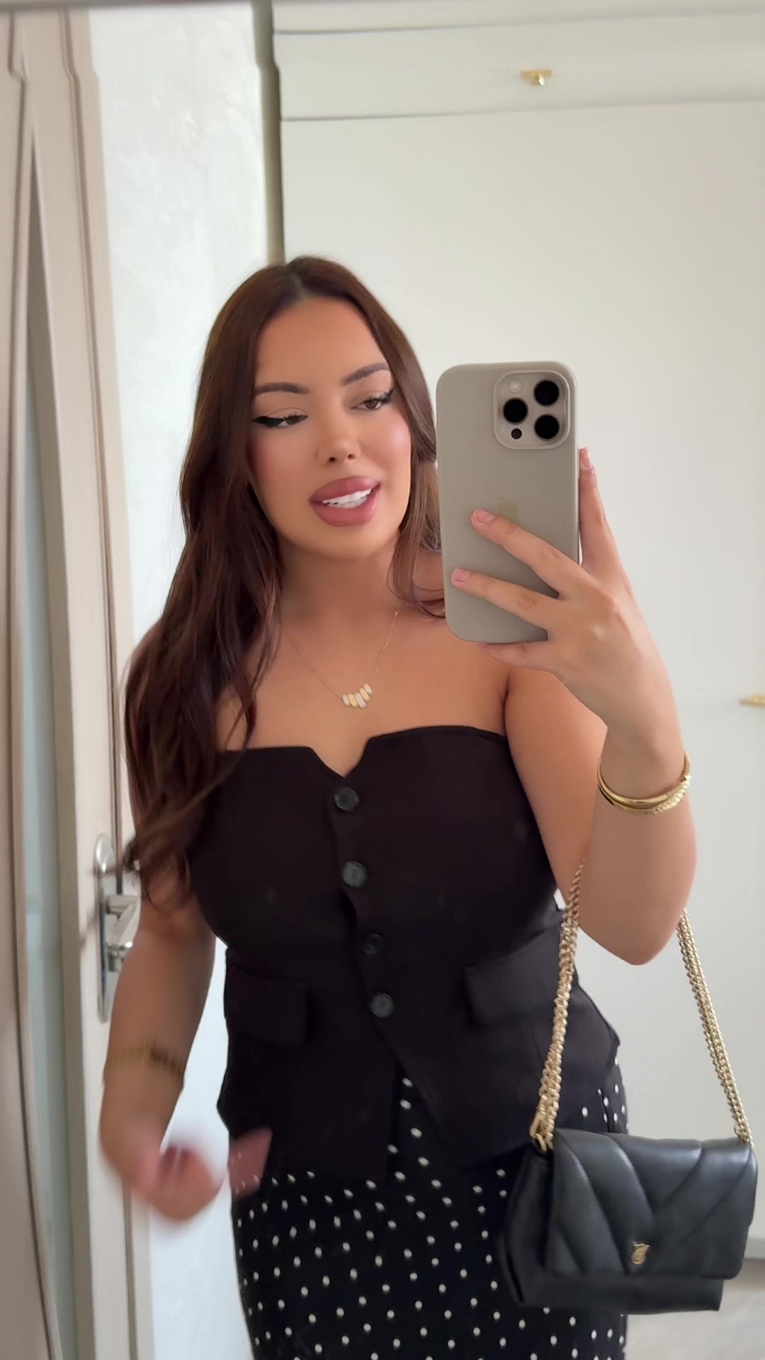 @Efsane♌︎