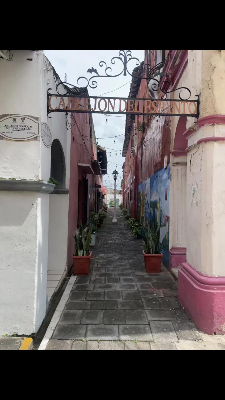 @Ared Ponce 🍓😈🌈🏳️&zwj;🌈