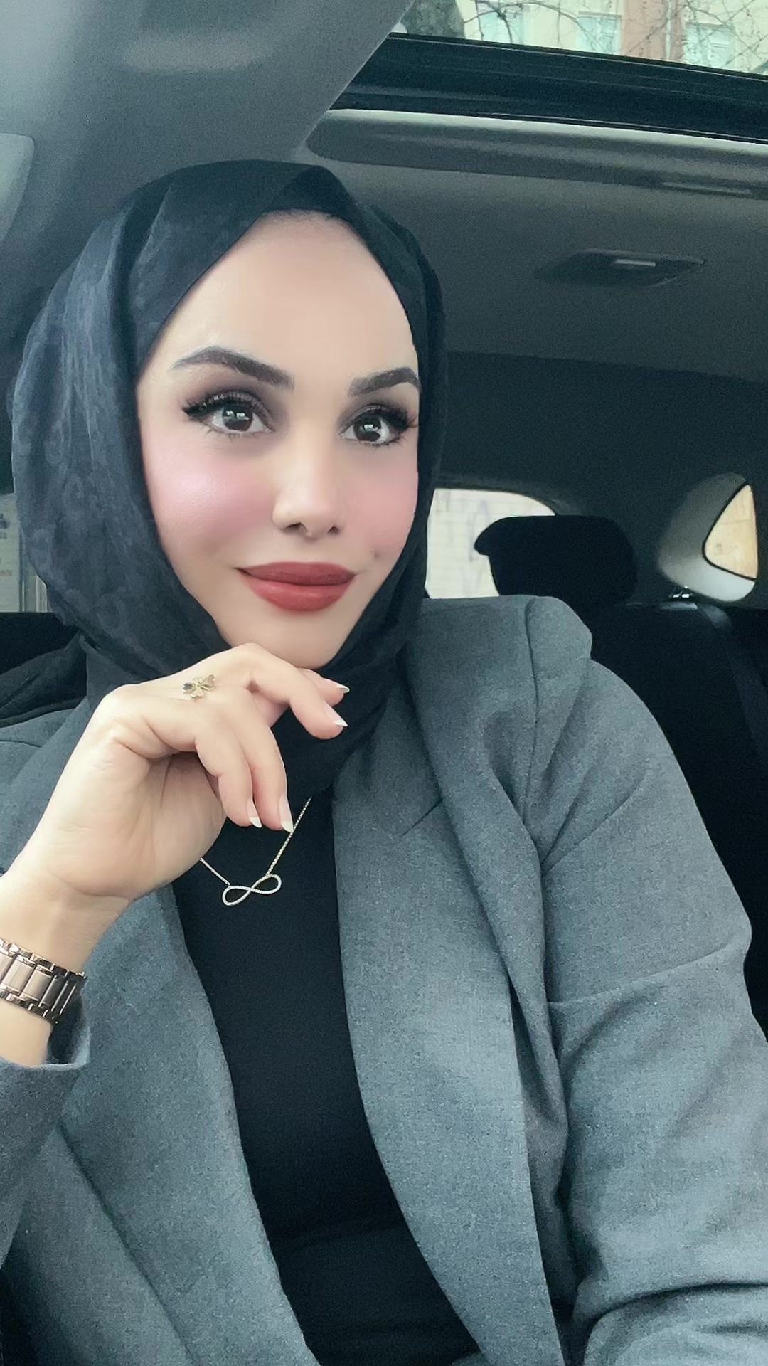 @Zeeyy34