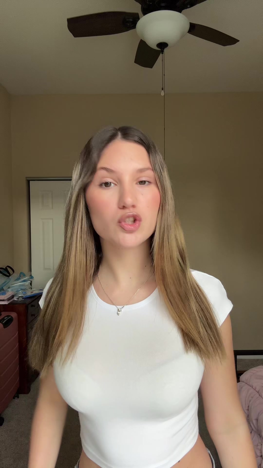 @angybarbiee
