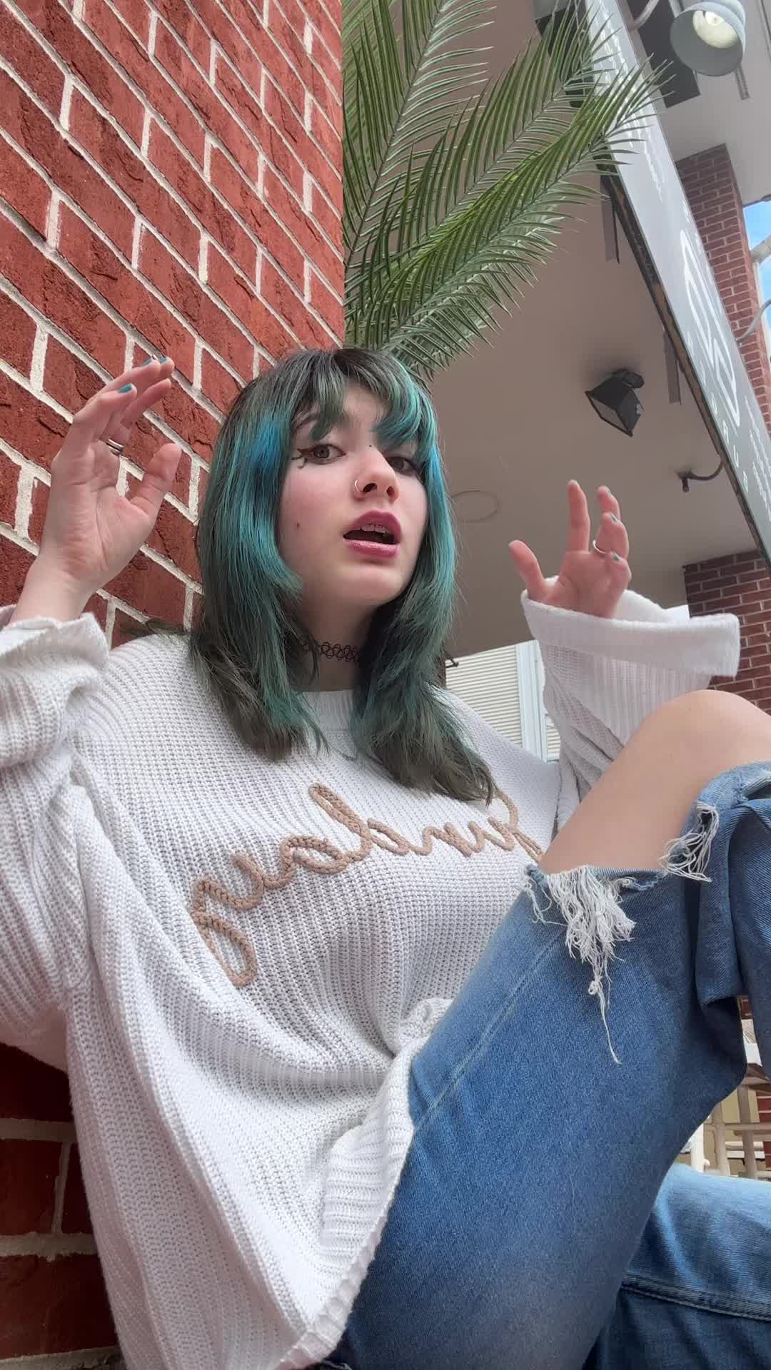 @✦. ⊹ ˚ Vic : ┆﹒