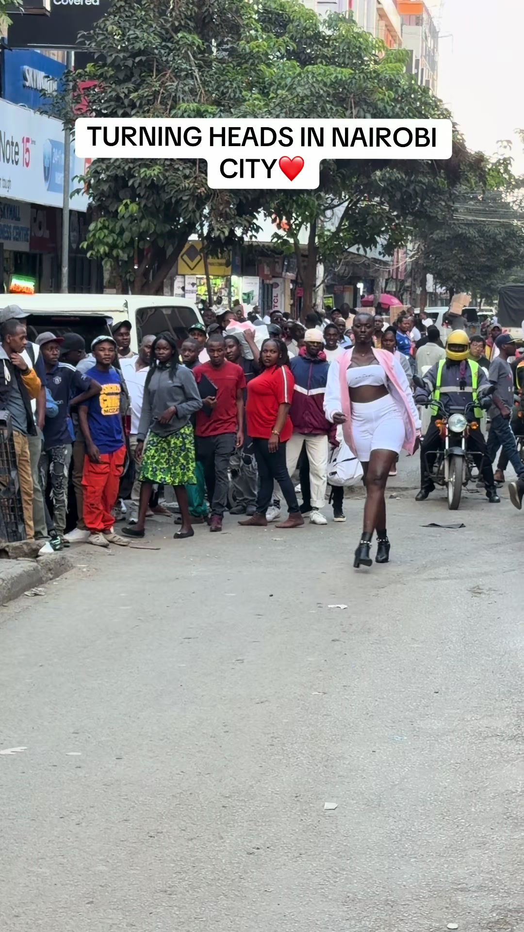 @LUPITA NYAKISUMO🇰🇪👑