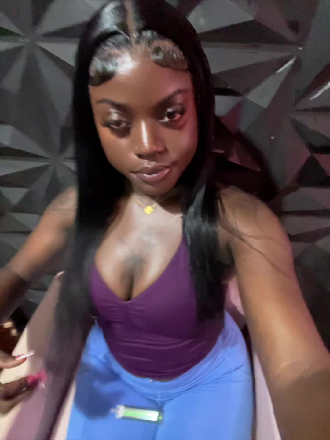@Pretty black girl