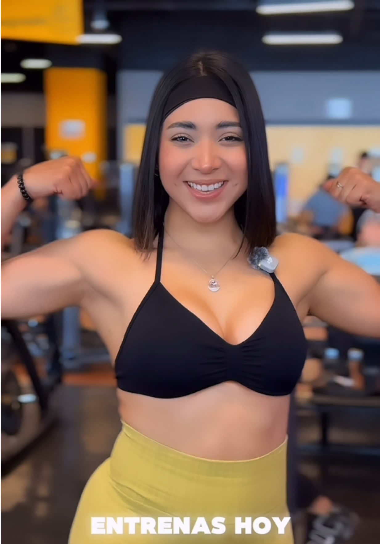 @Fernanda González
