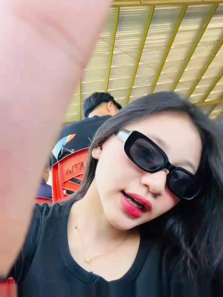 @lovlyy🫦
