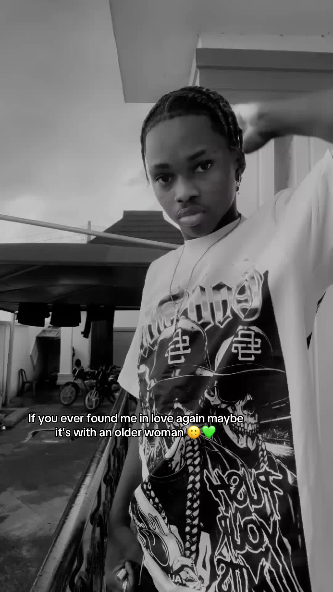 @MERLIN 2.0🧌🖤!