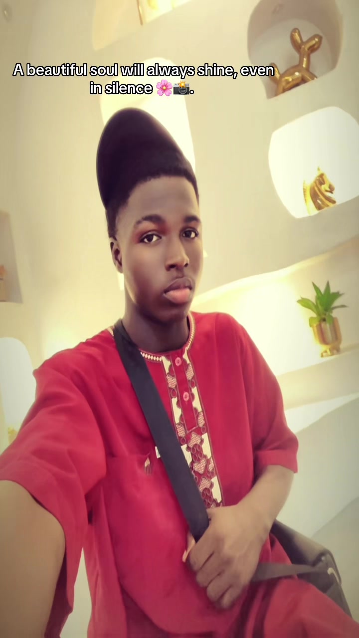 @AYANFE...🪖🇺🇸