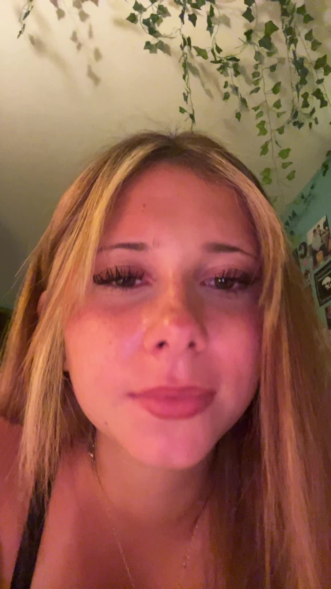 @hi