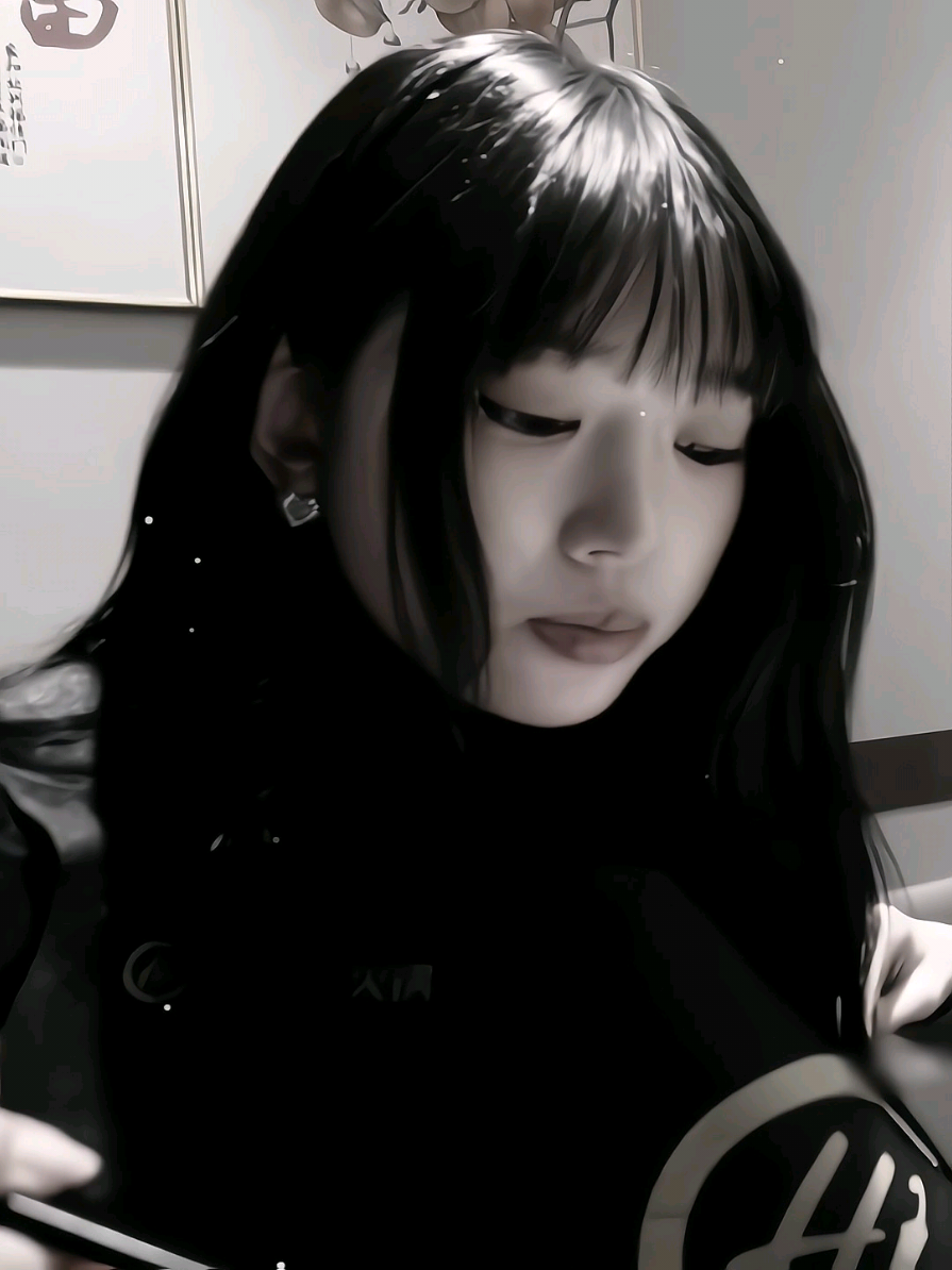 @𝙄𝙢𝙢𝙚𝙧 ★