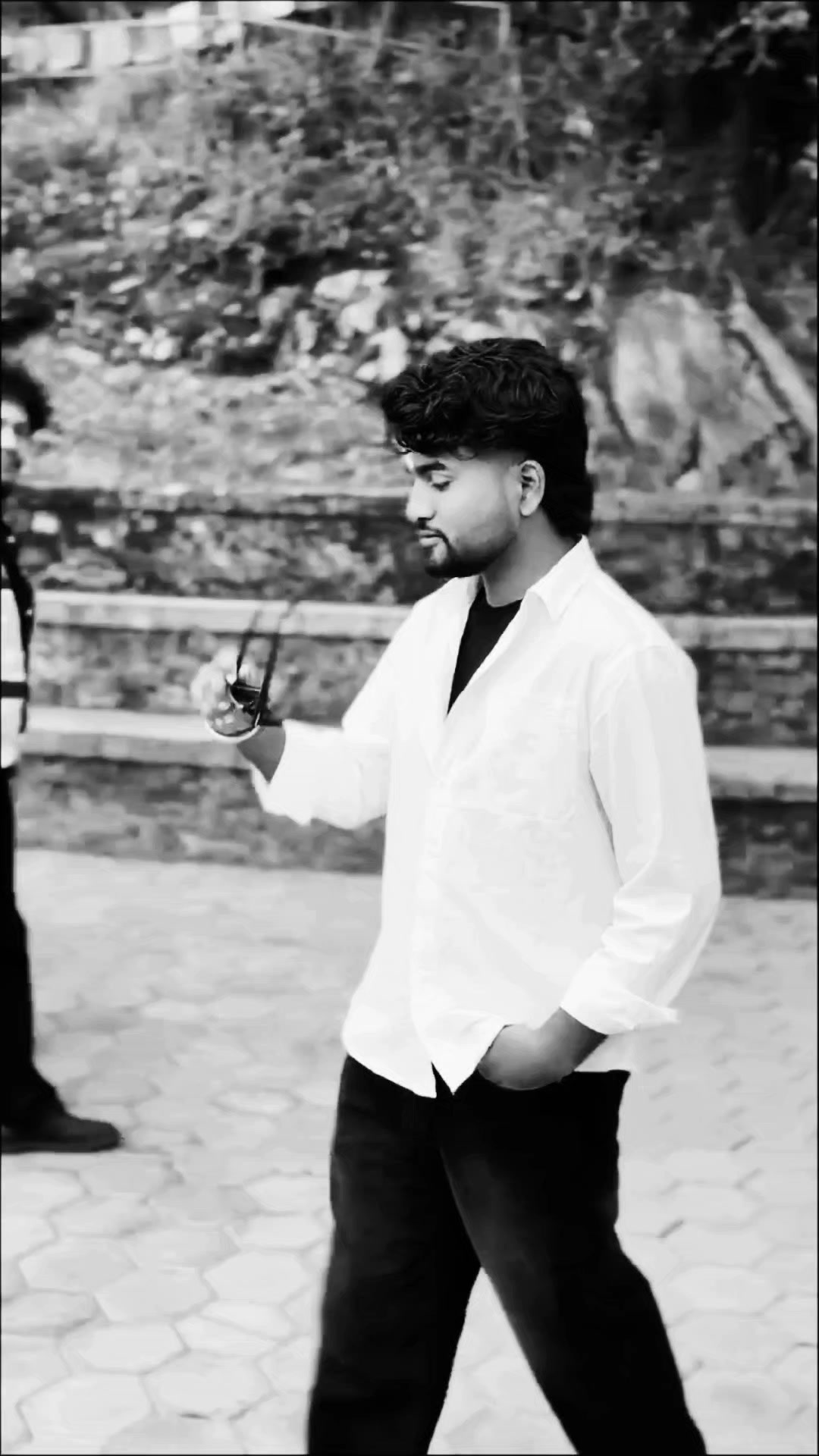 @Nikhil Yadav💫