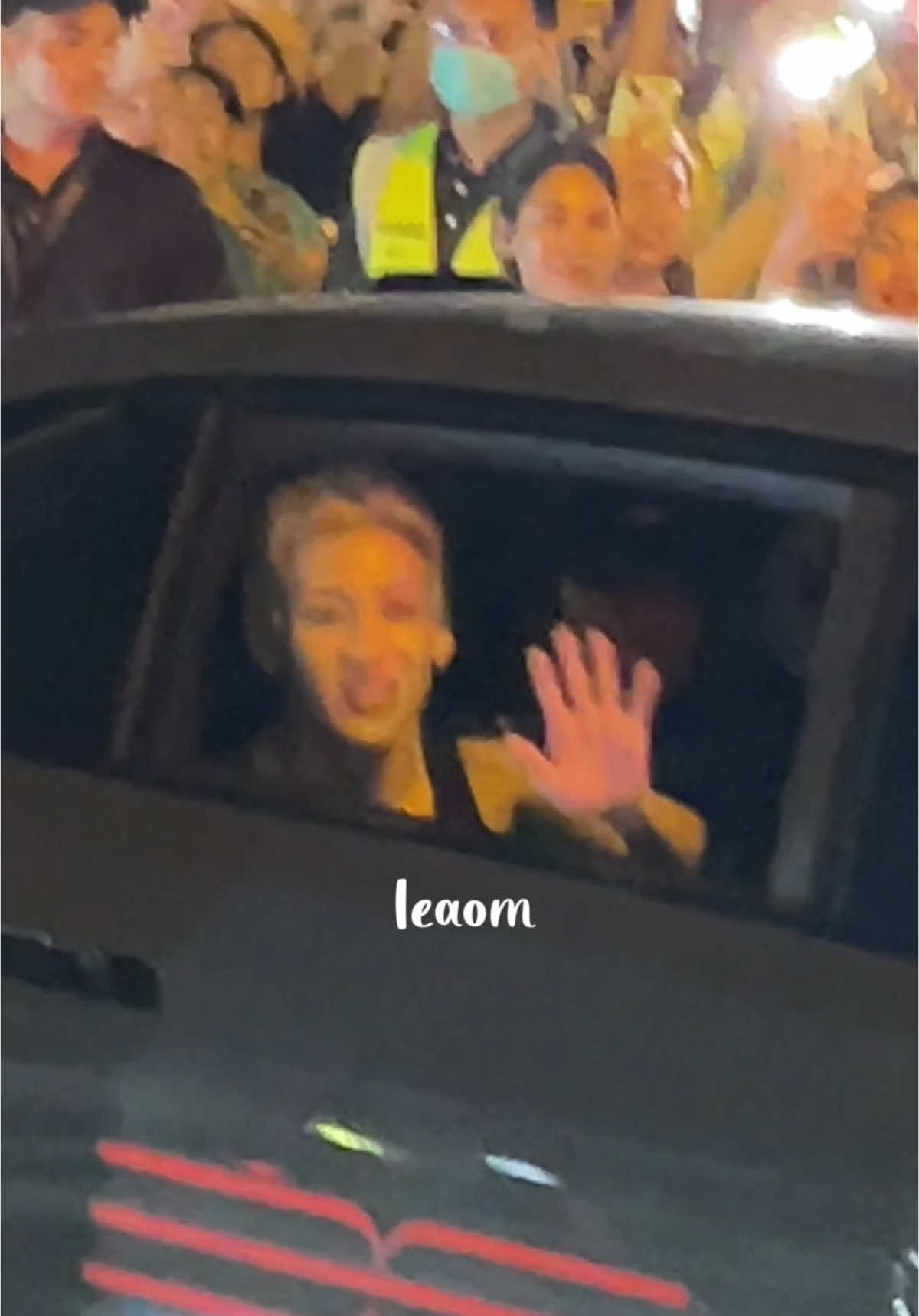 @งอมง่ะงอบงองแง