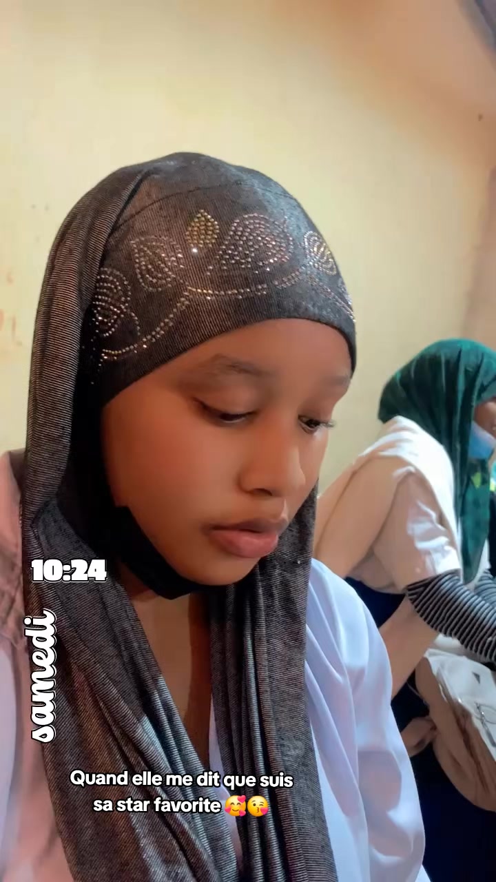 @Hafsa.228_