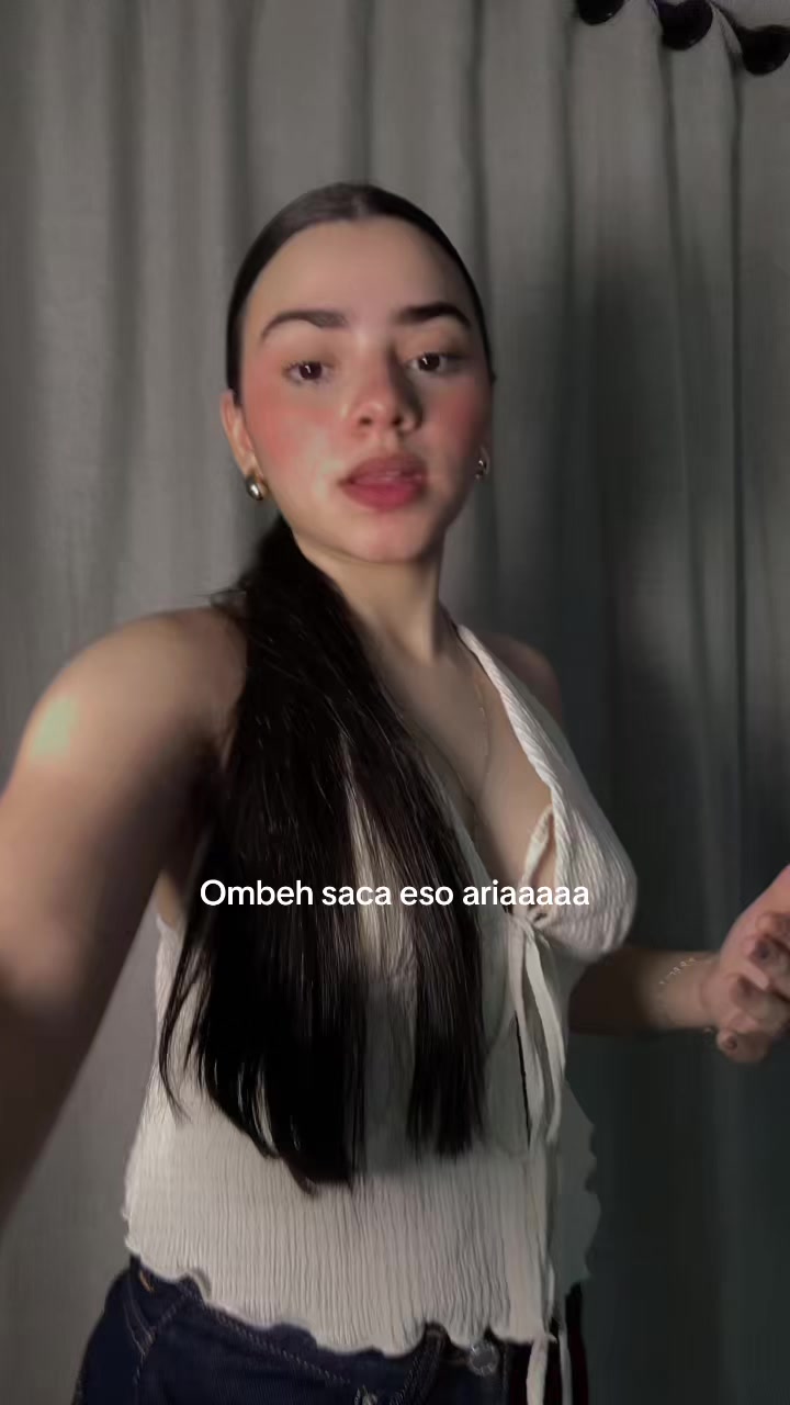 @Mel🏖