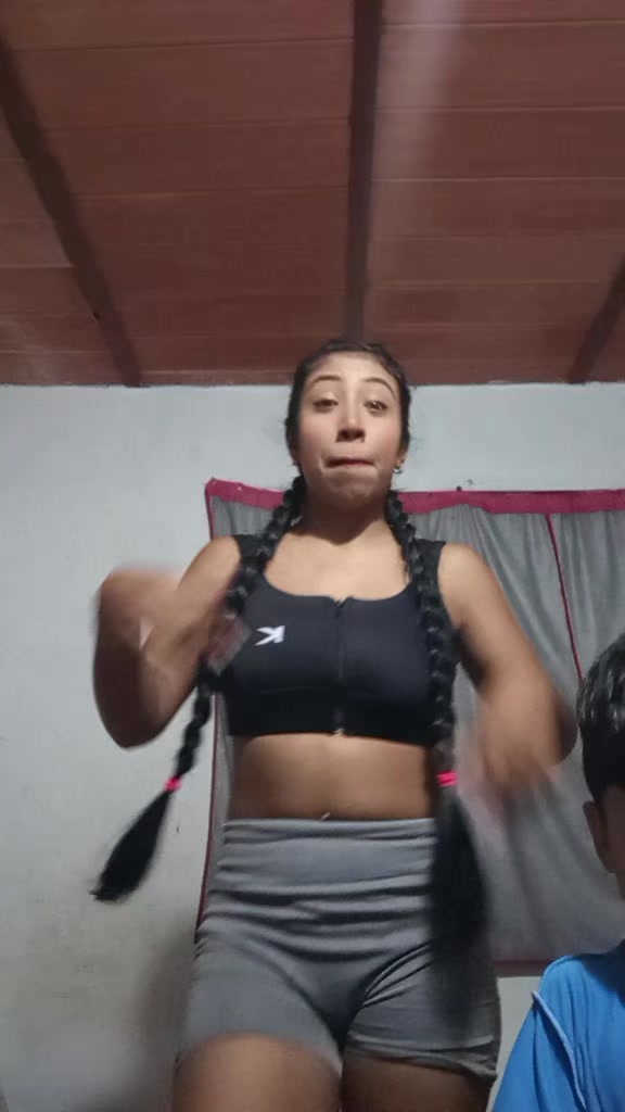 @Desiree flores la china