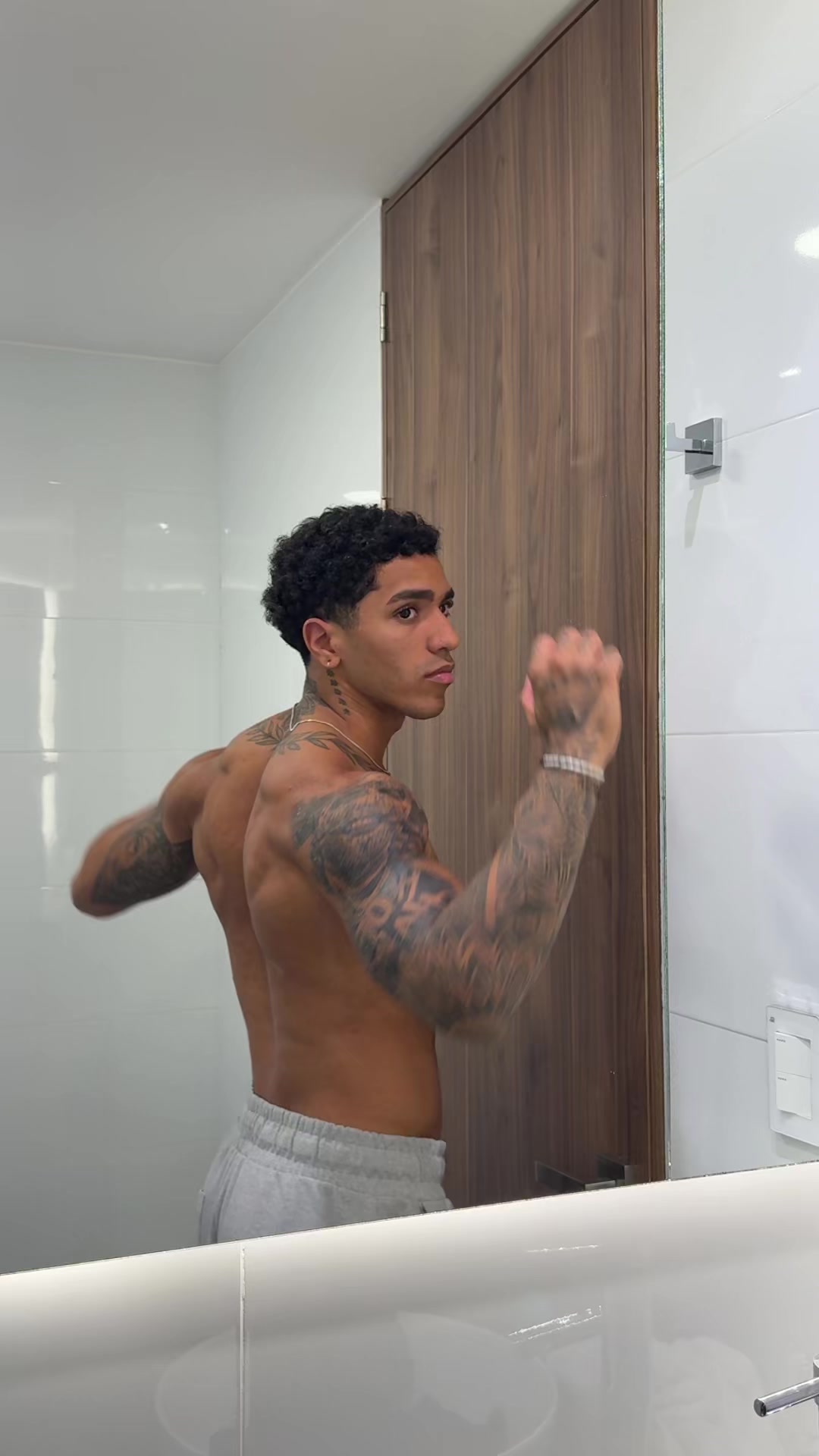 @elnegromasviral_