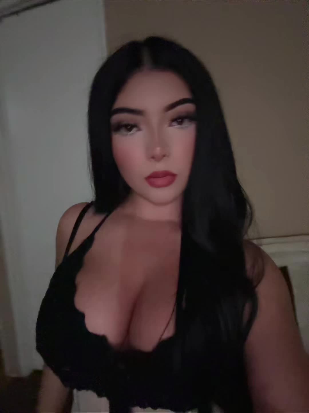 @𝒶𝓂𝒶𝓎𝓇𝒶𝓃𝒾🍒