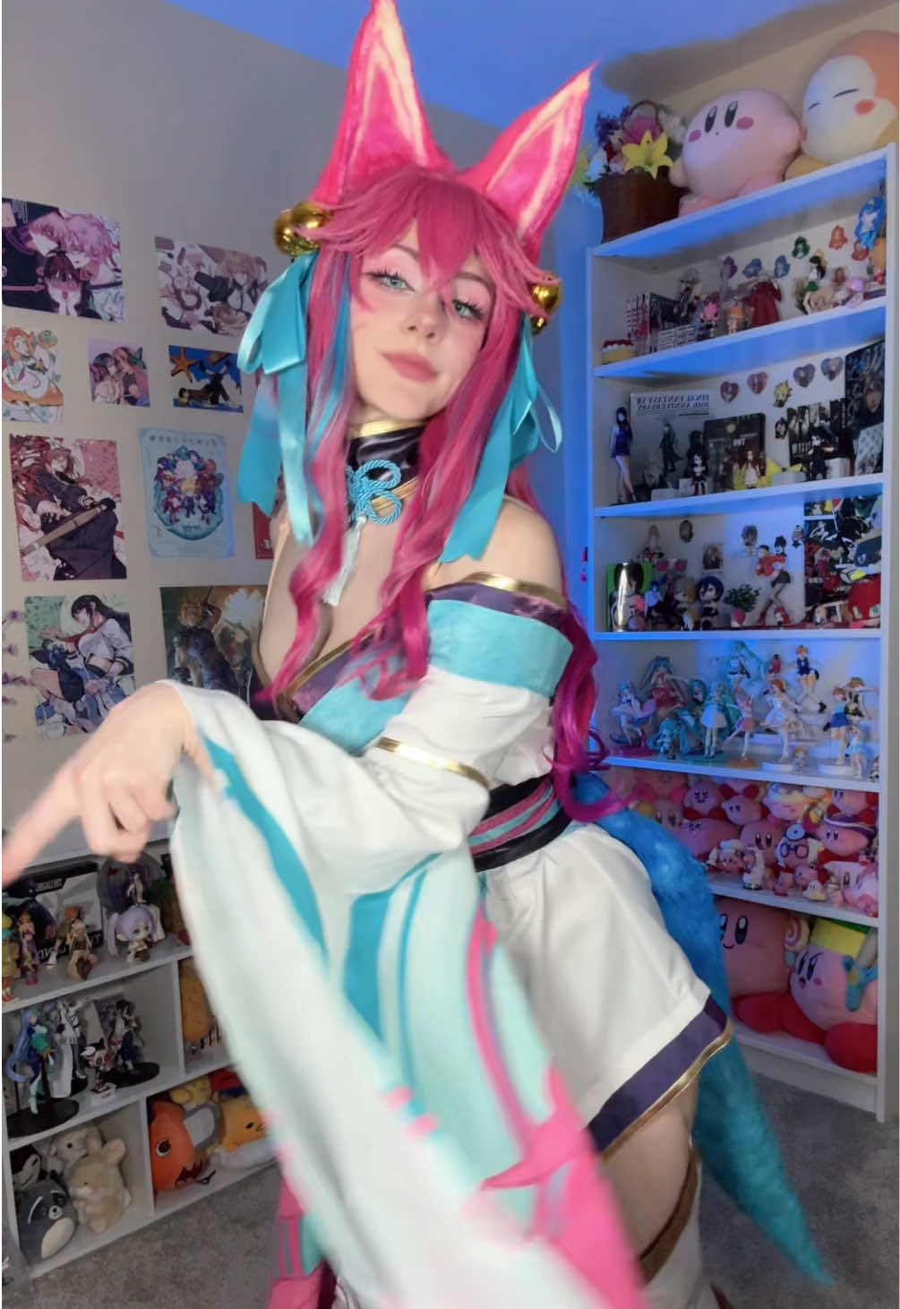 @ari ⋆˚꩜ ⋆