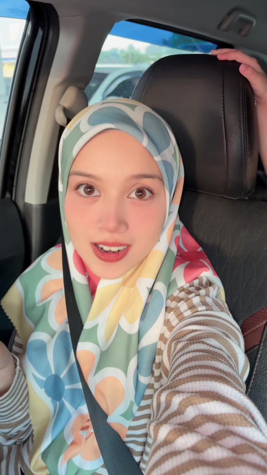 @Arzinaahmad