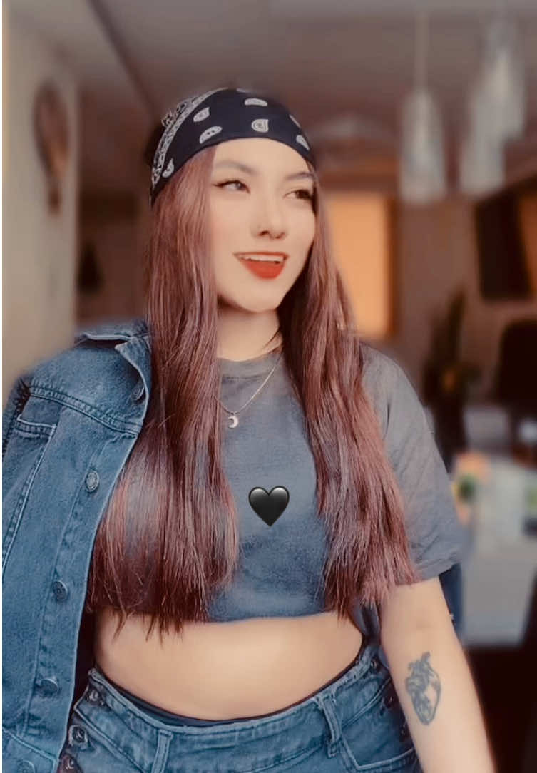 @𝐀𝐍𝐆𝐈𝐄 🦦