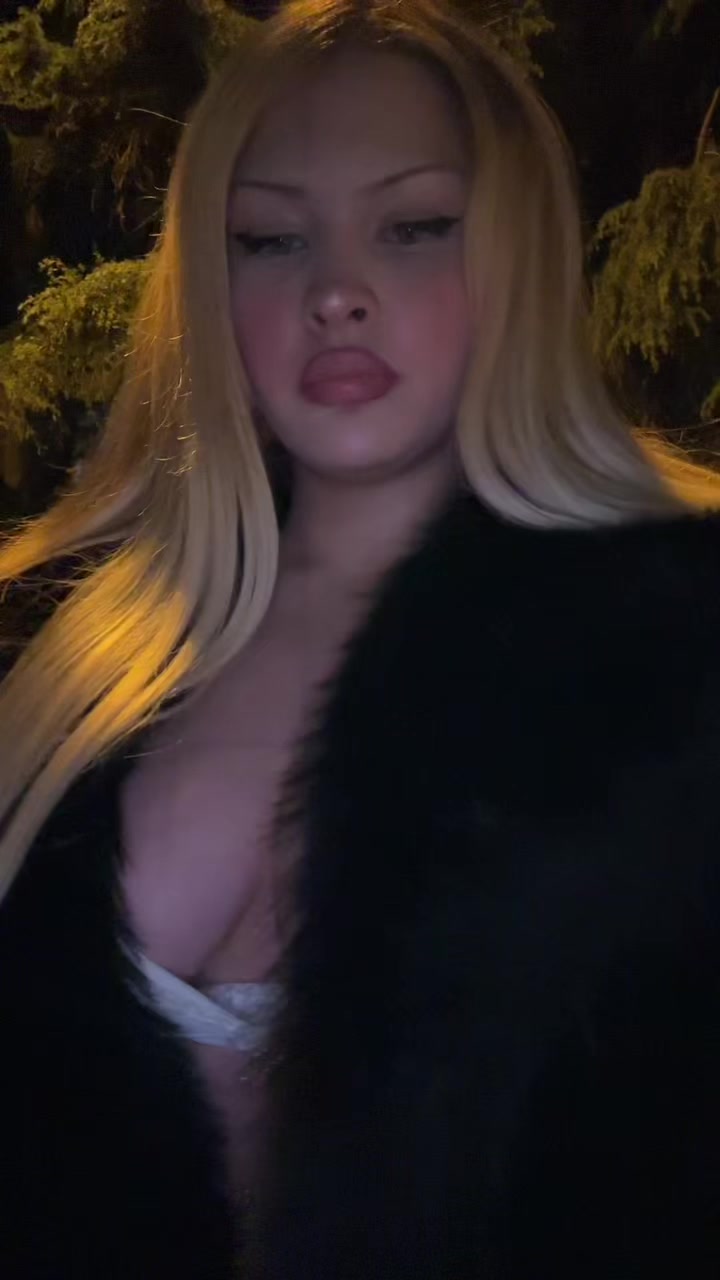 @👸🏼