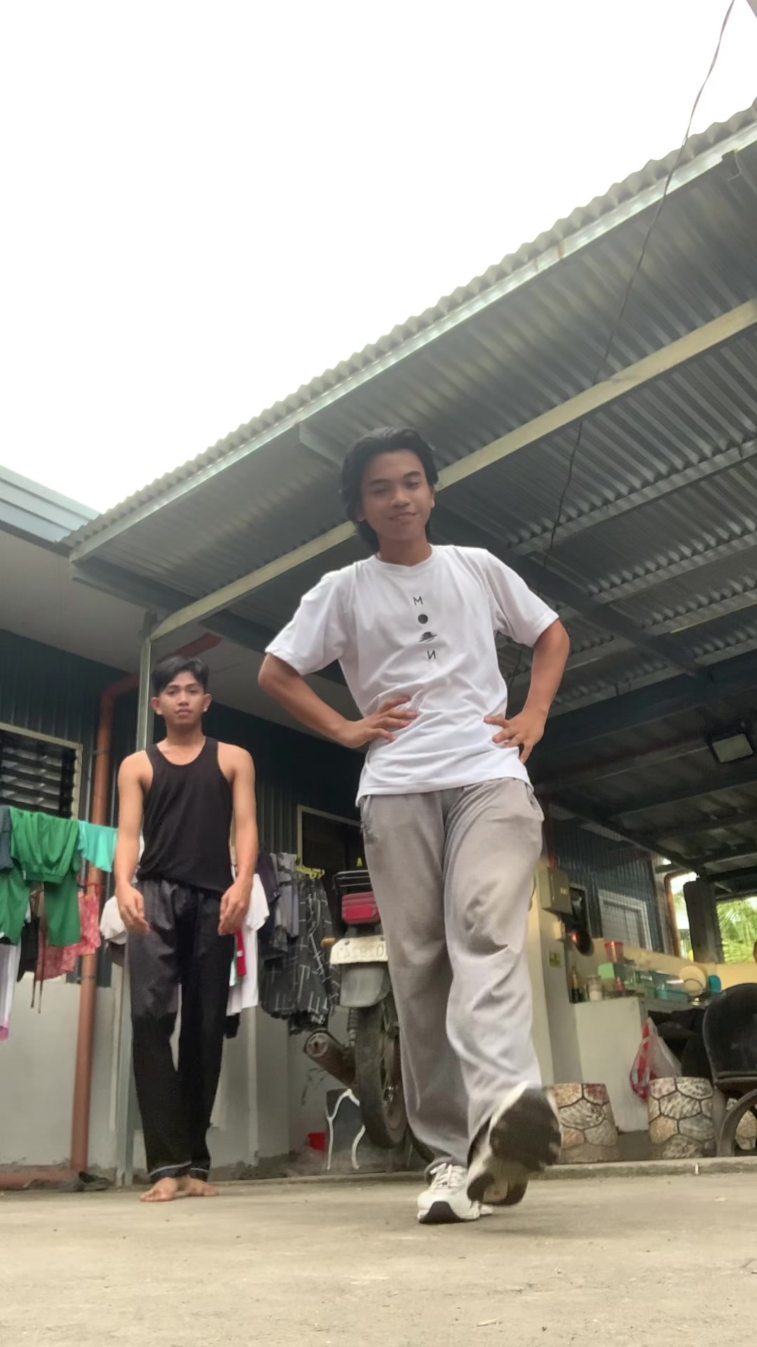 @Sheduu_