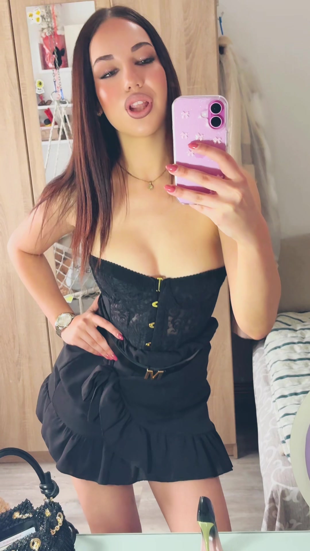 @𝐃🍒