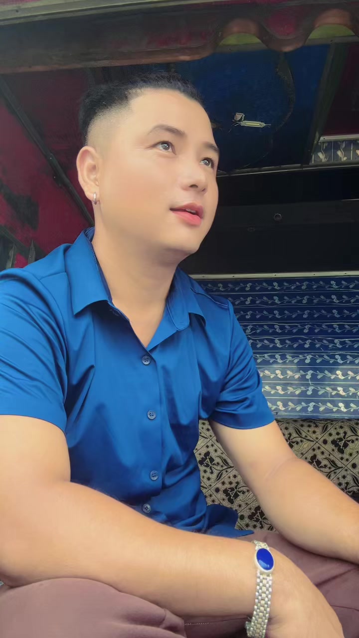 @❤️Mr.DINESH-GURUNG😊🇳🇵🇳🇵