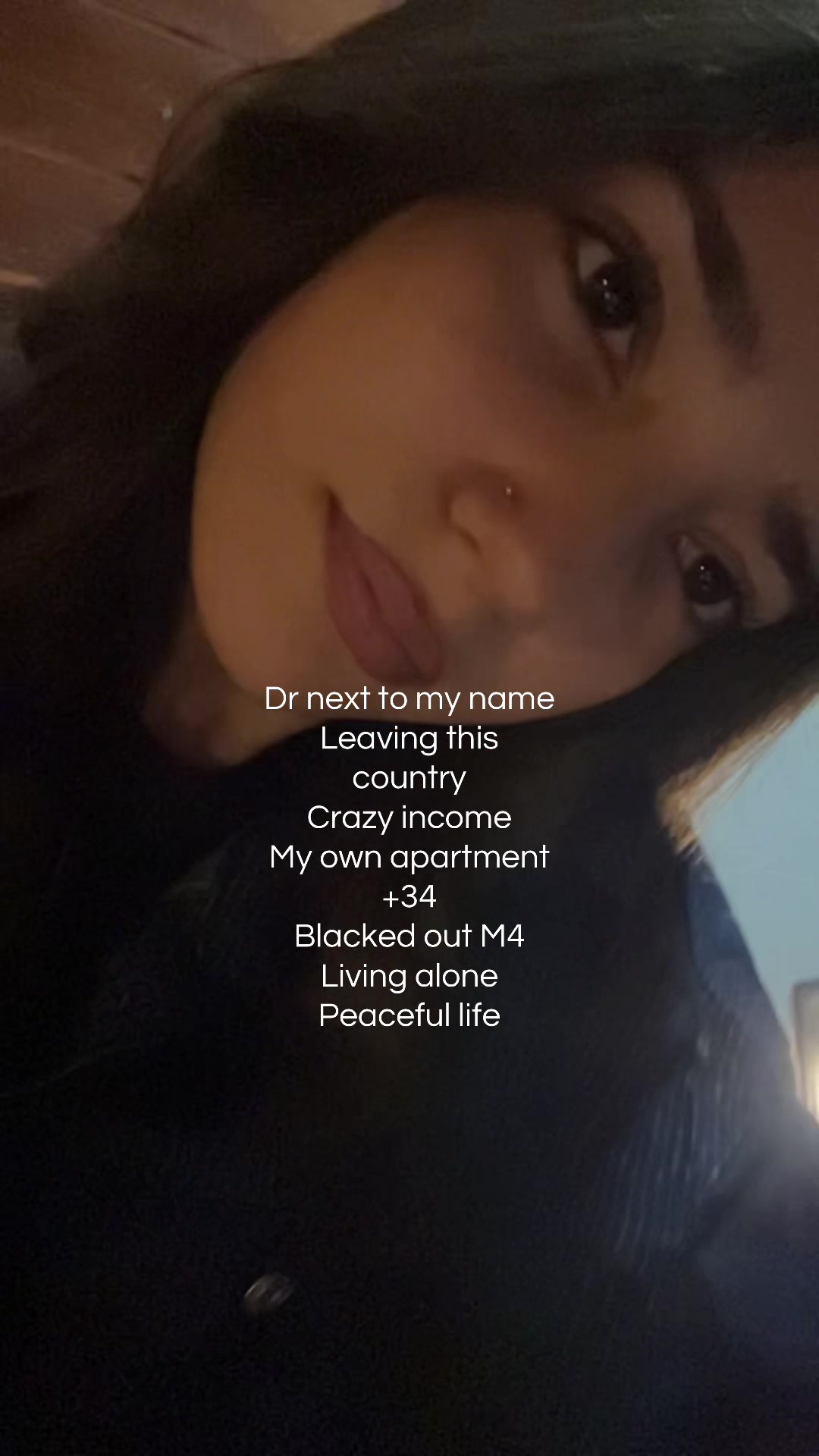 @🦦