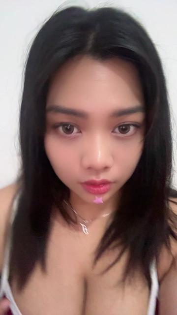 @Hello its me Tyara