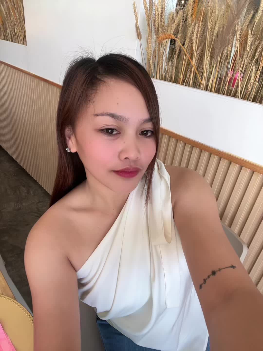 @Madamhost