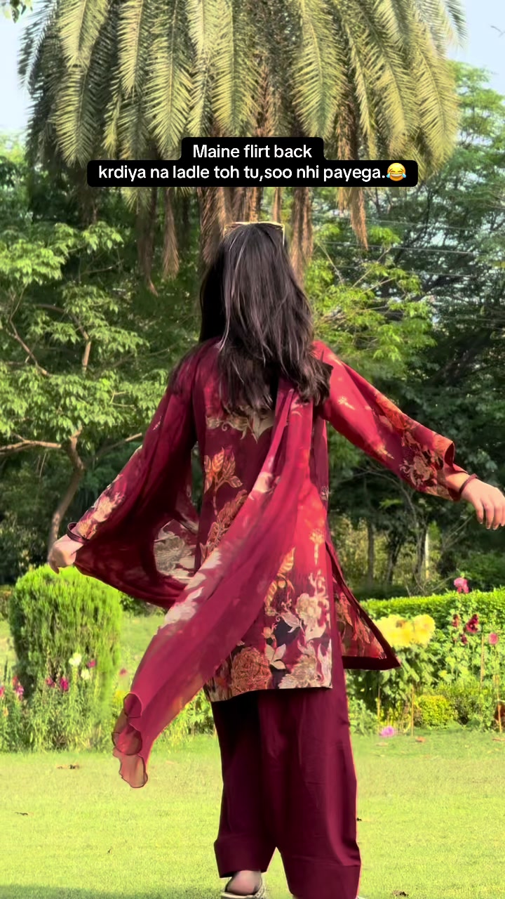 @Sana Khan💫